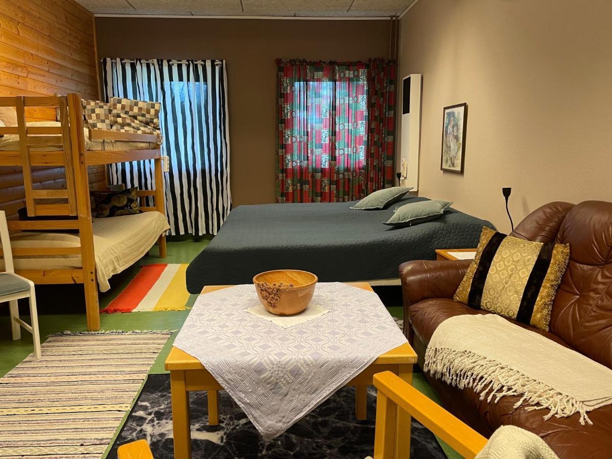 Stenhaella Bed&Breakfast Holmsjo ภายนอก รูปภาพ