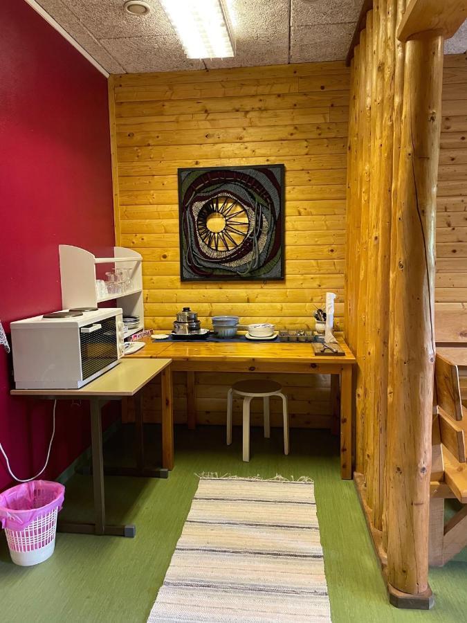 Stenhaella Bed&Breakfast Holmsjo ภายนอก รูปภาพ